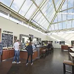 Autohof Hotel 3*