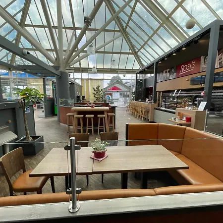 Autohof Отель 3*