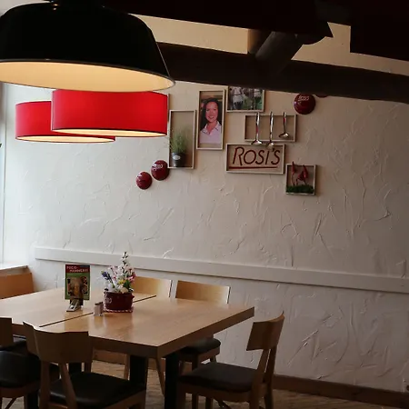 Отель Autohof 3*