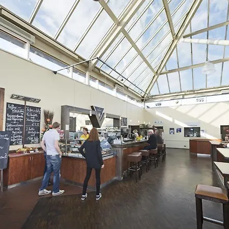 Autohof Отель 3*