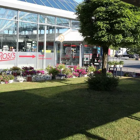 Autohof Hotel 3*