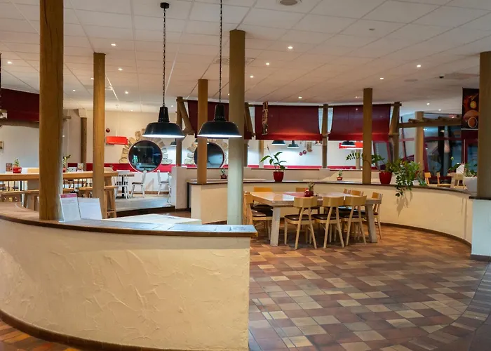 Autohof Hotel 3*