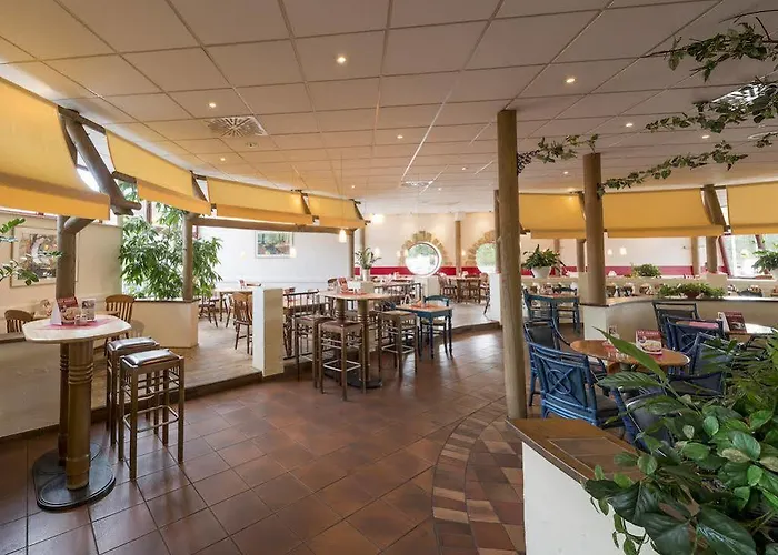Autohof Hotel 3*